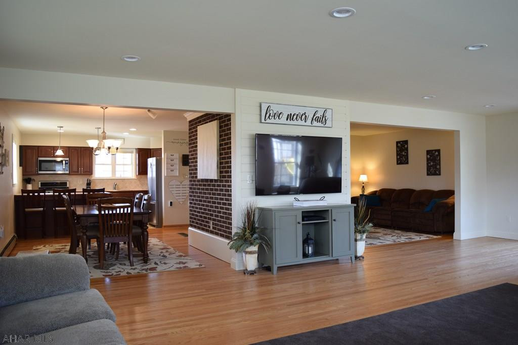 Pleasant Valley - Residential