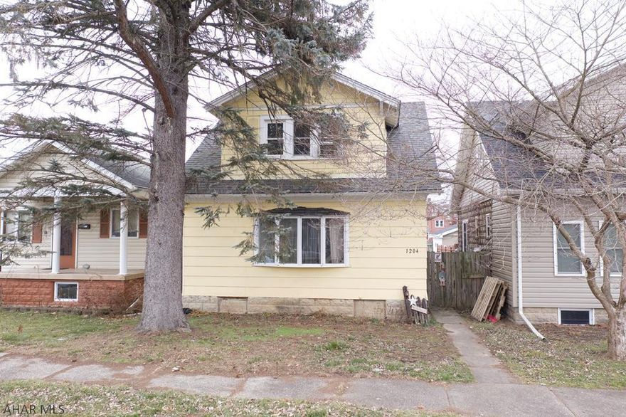 Welcome to 1204 Park Blvd. This 3 Bedroom, 1 Bath home offers great features such as a large office and or mud room with a unique cut out shelving separating it from the living room. Private deck with a fenced in yard perfect for summertime gatherings.  In the back of the property there is a 2 car detached garage that is accessed through the alley.