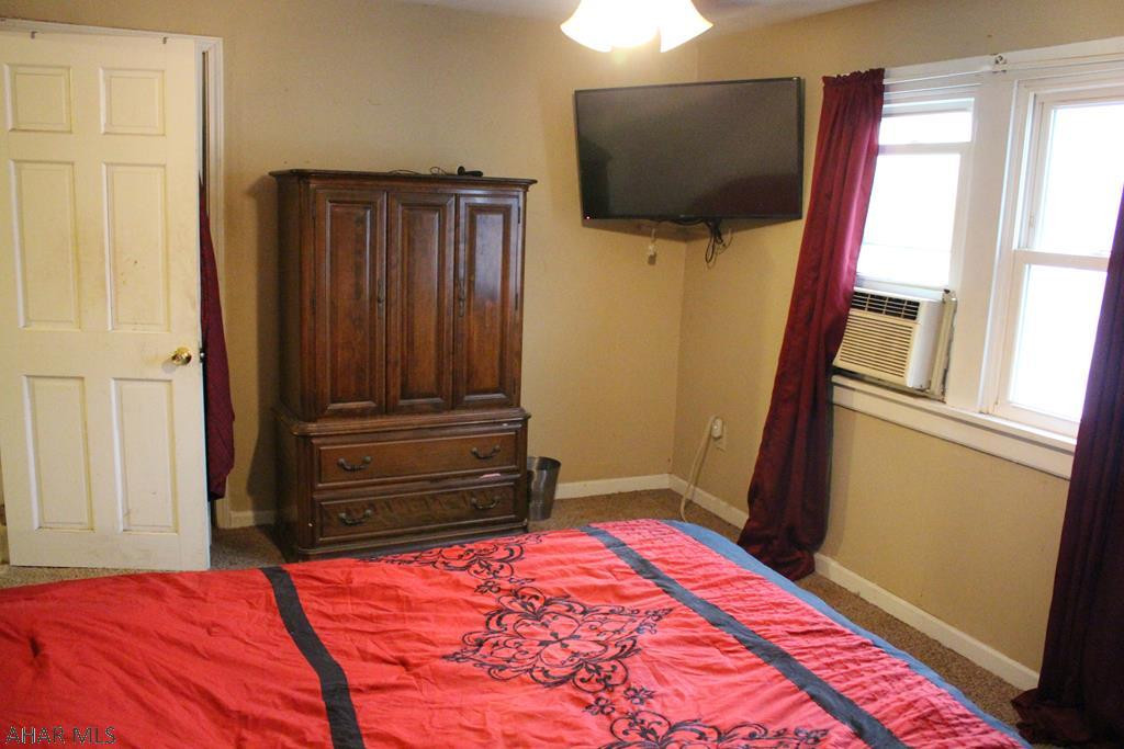 Juniata - Residential