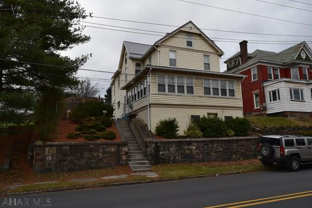 Juniata - Residential