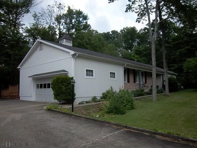 Holiday Manor - Residential