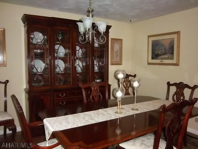 Holiday Manor - Residential