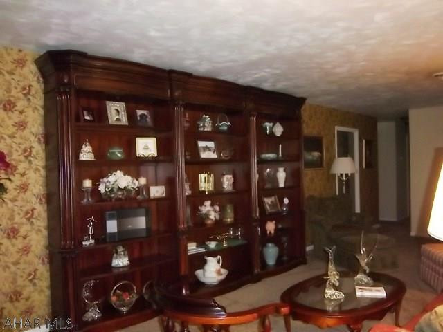 Holiday Manor - Residential