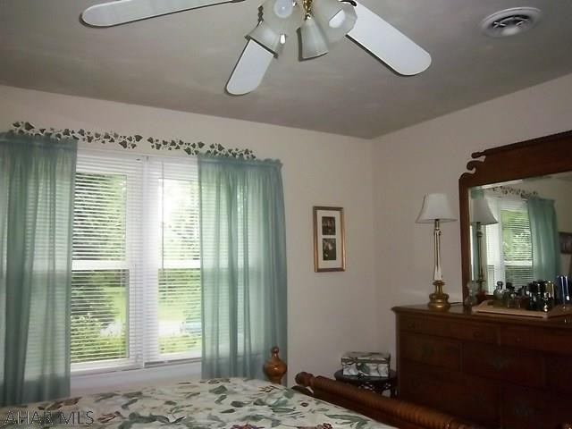 Holiday Manor - Residential