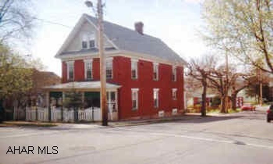 2.5 story brick on nice corner lot with 3 car garage and central air. Immaculate, nicely decorated home in Boro, central air, 3rd floor finished with heat and air, 3 car garage.  Move-in condition.  Window treatments included except Balloons.