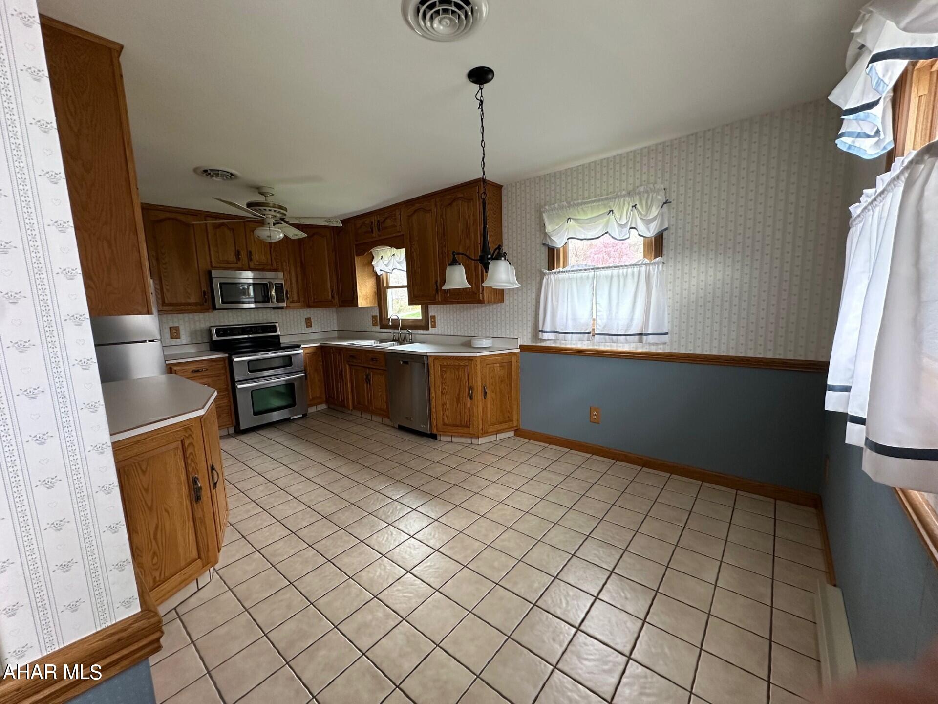 Sunnybrook Acres - Residential