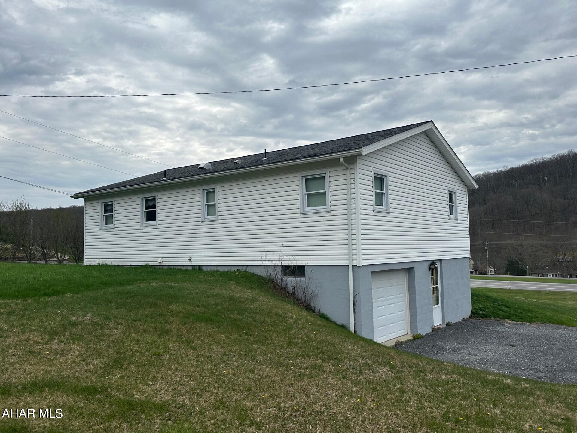 Sunnybrook Acres - Residential