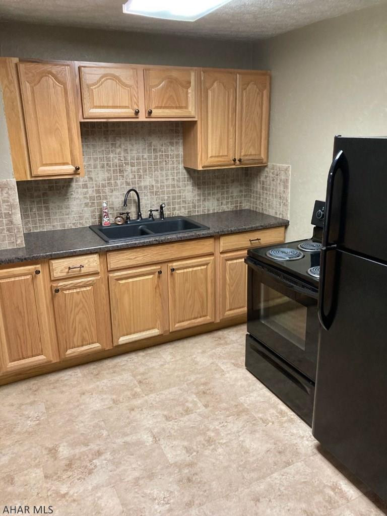 Unknown - Commercial Sale