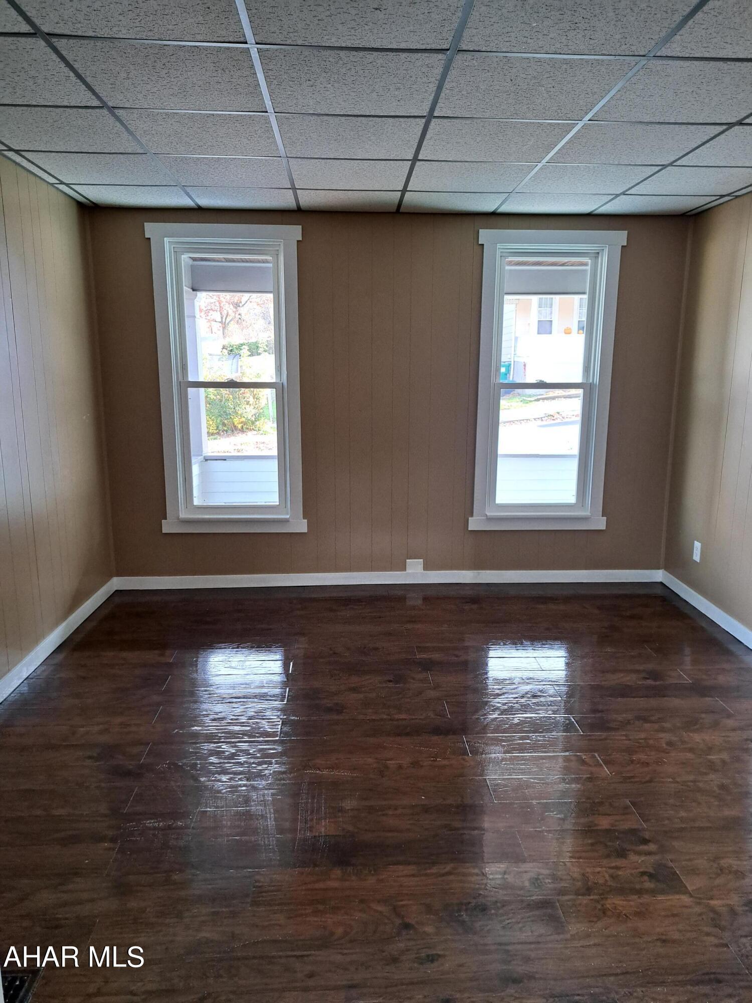 Juniata - Residential