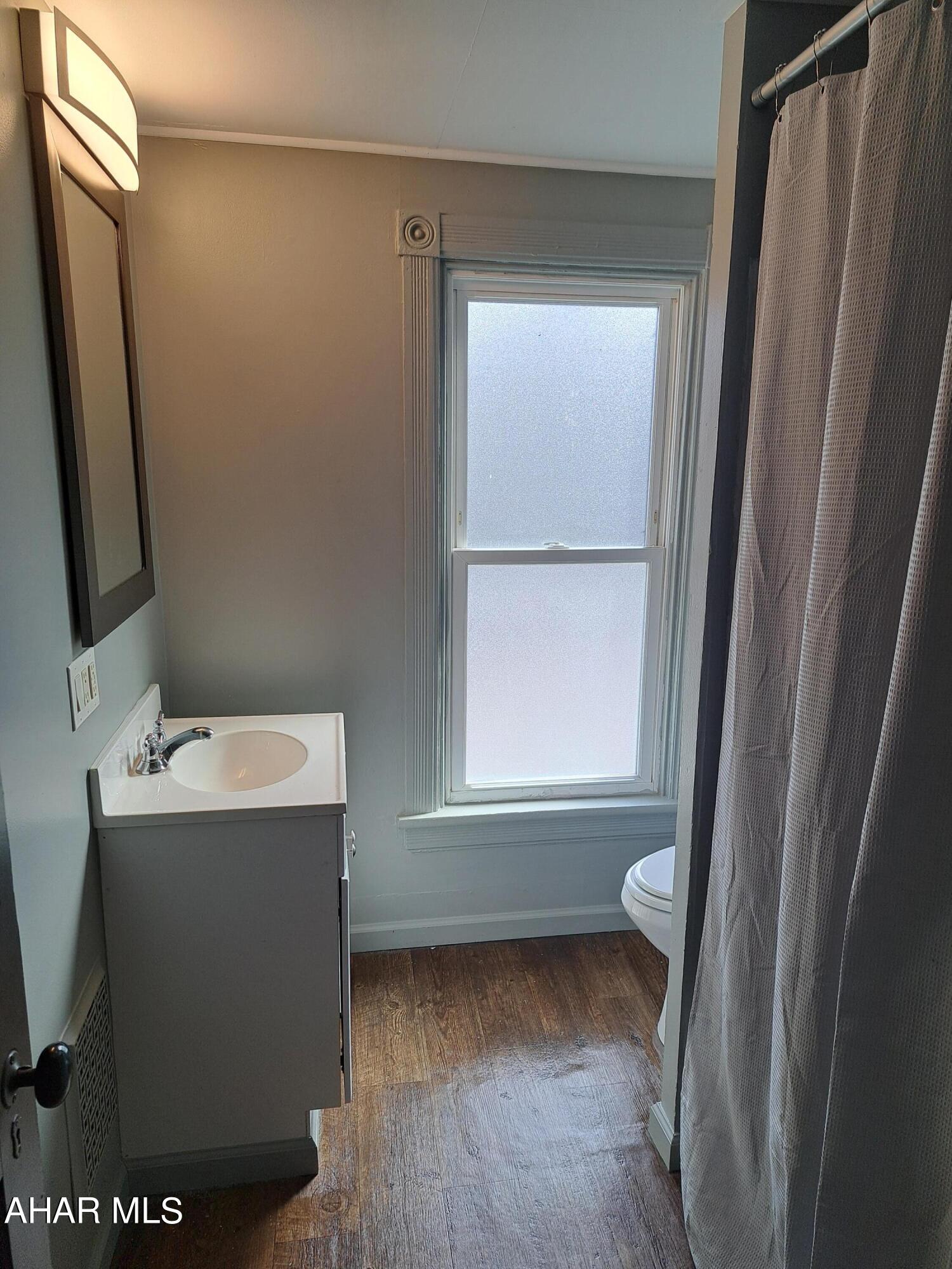 Juniata - Residential