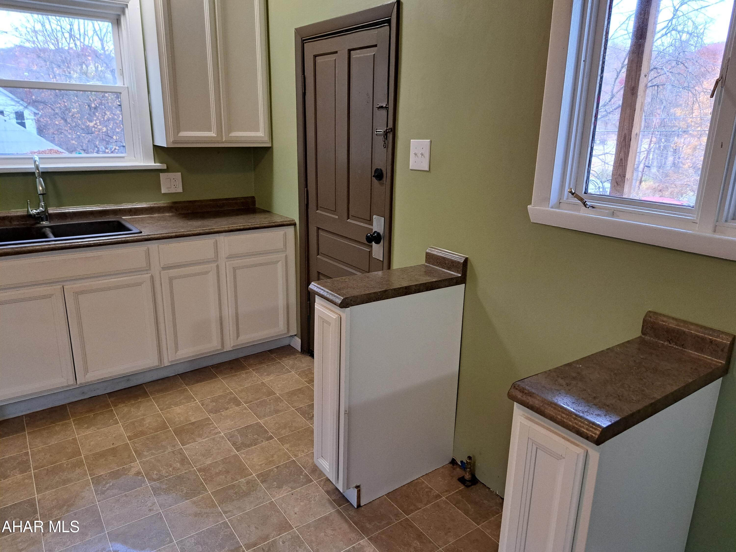 Juniata - Residential