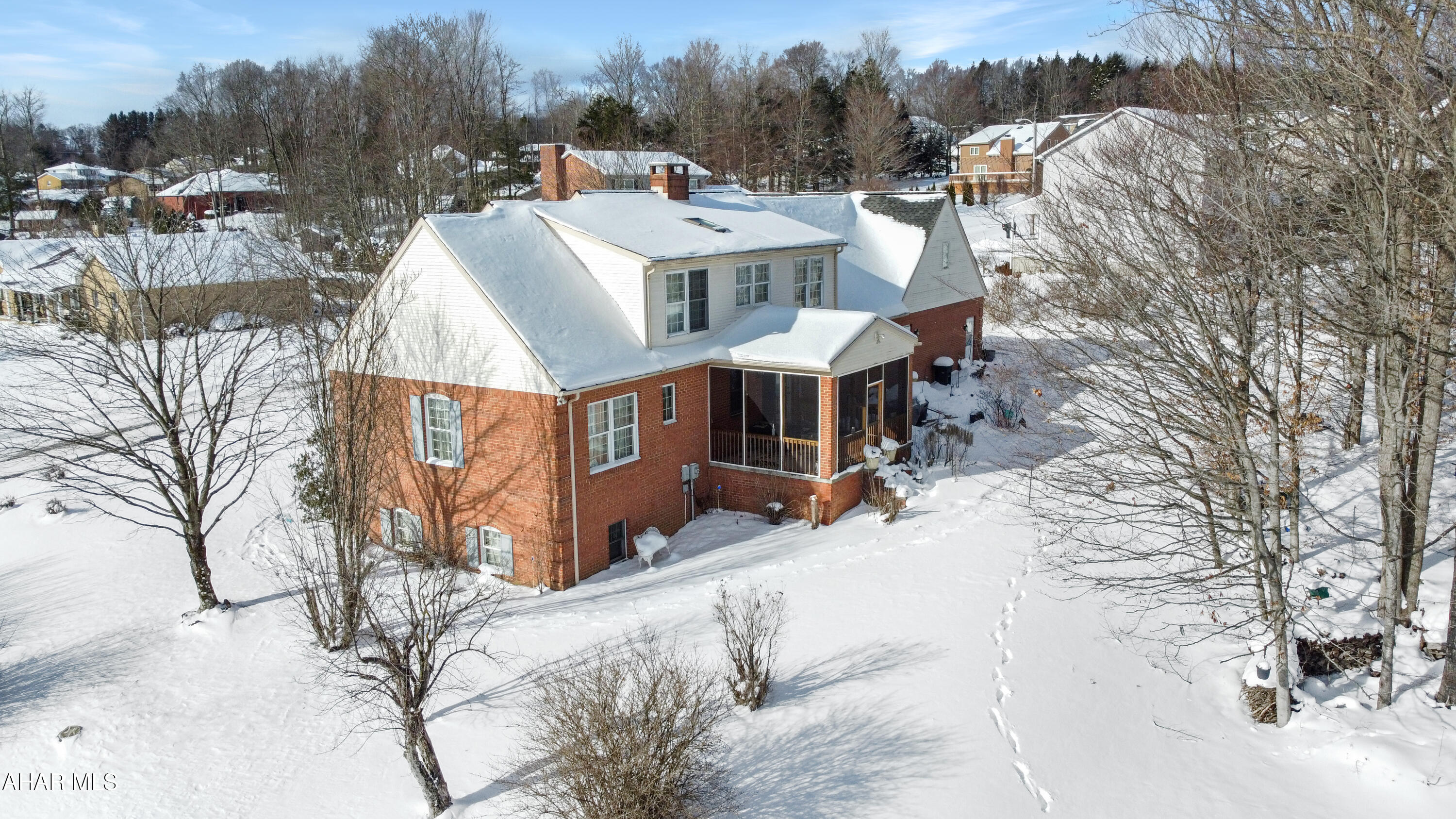 Crestwood - Residential