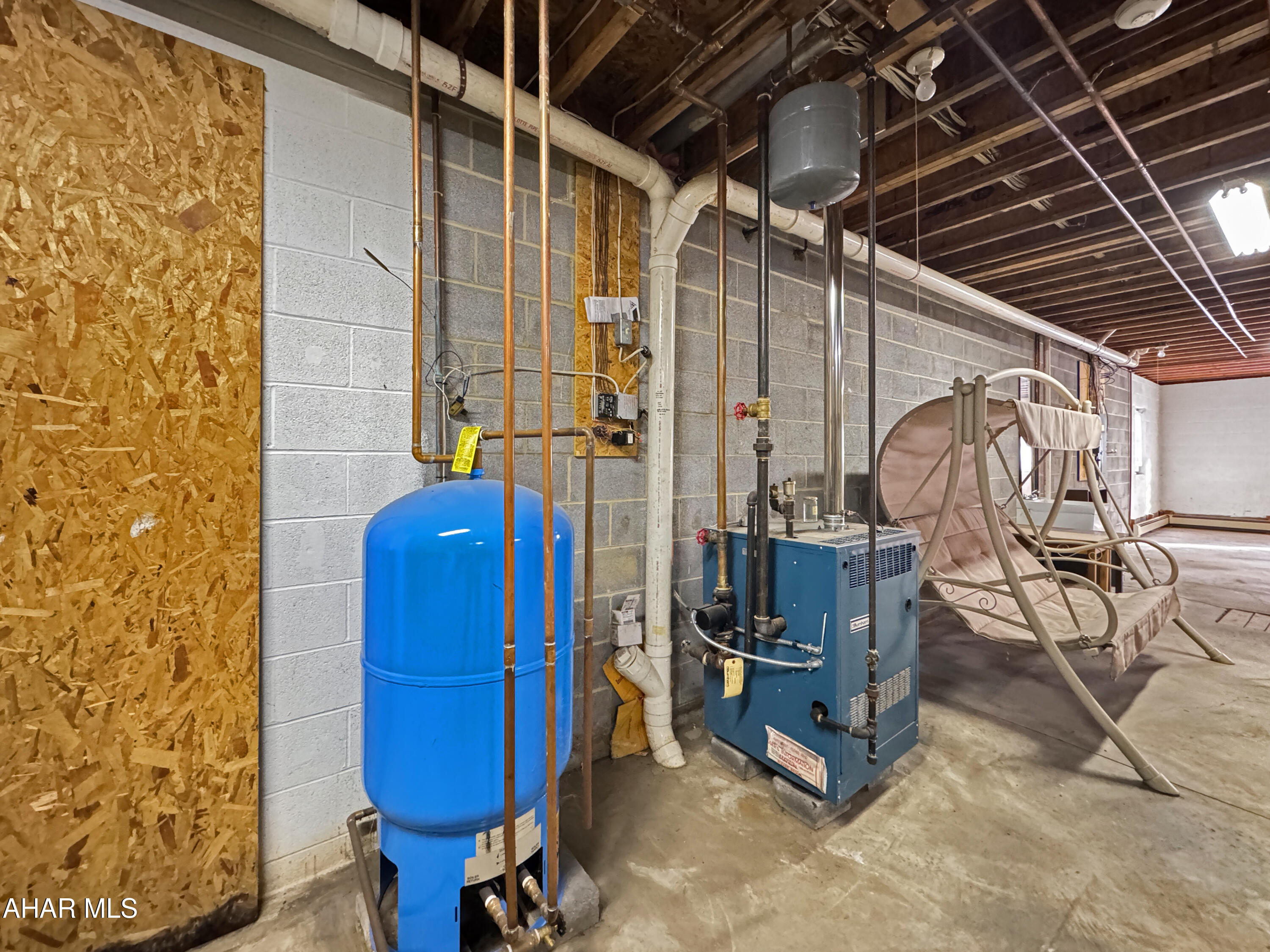 Crestwood - Residential