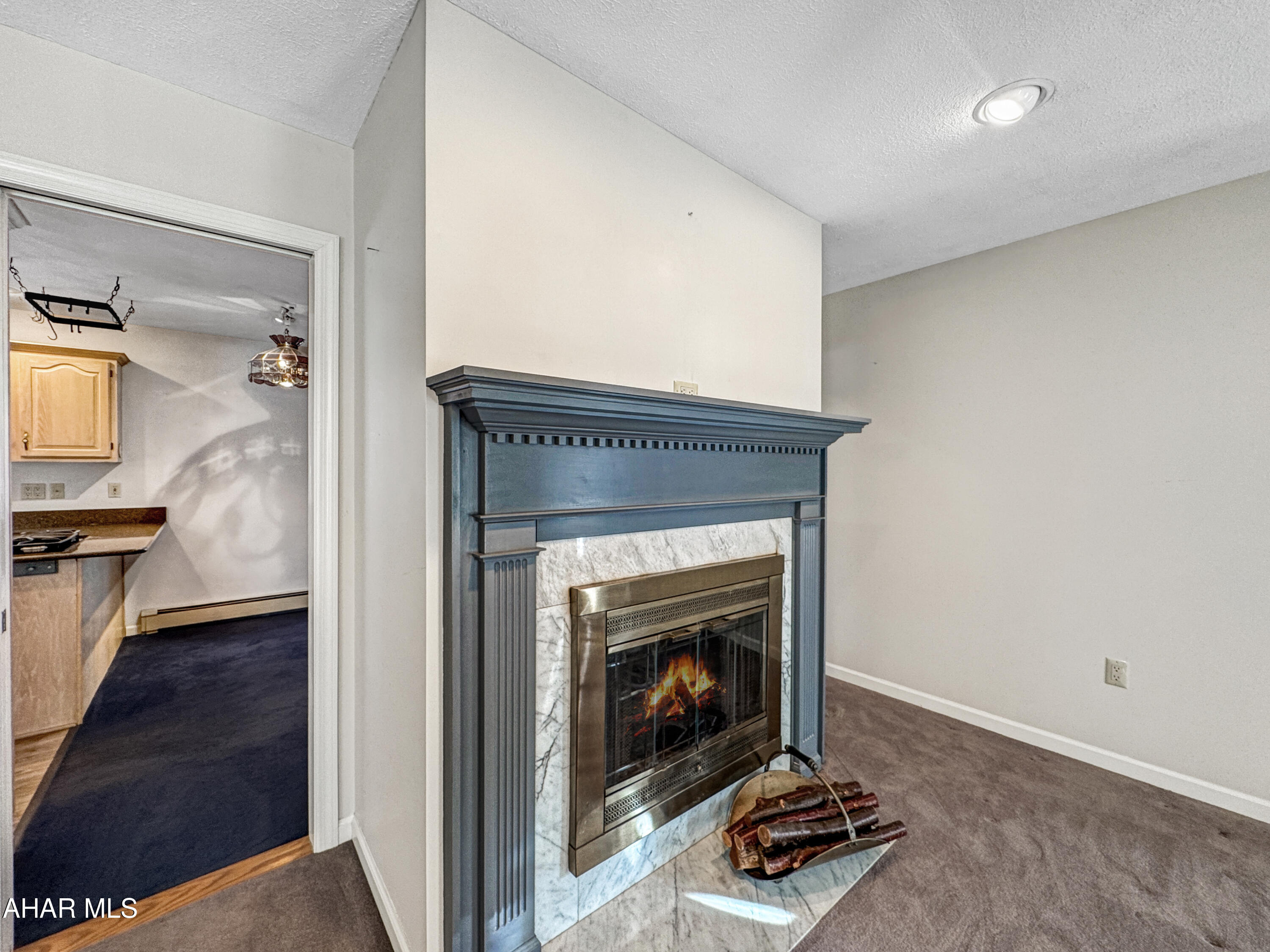 Crestwood - Residential