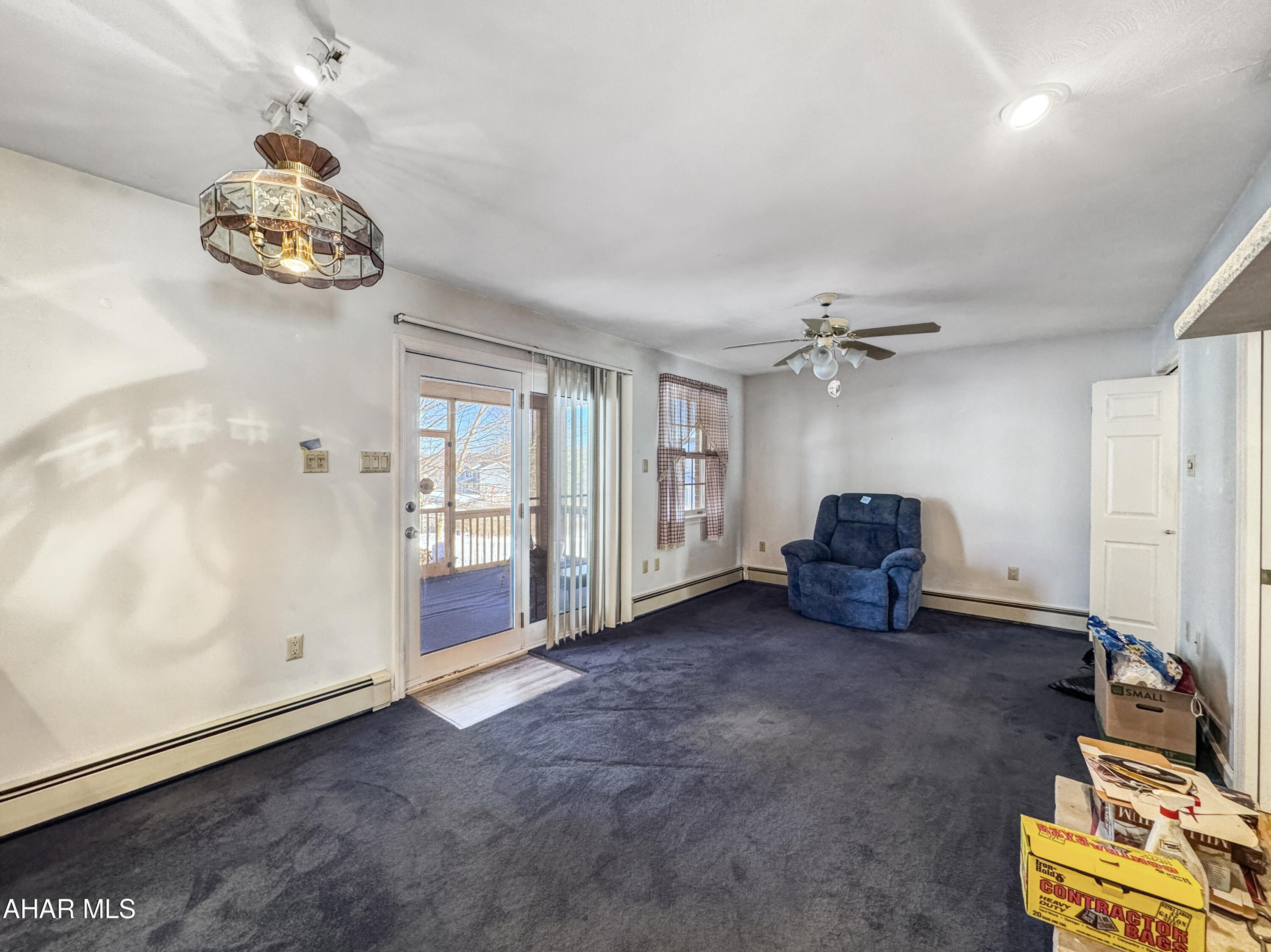 Crestwood - Residential