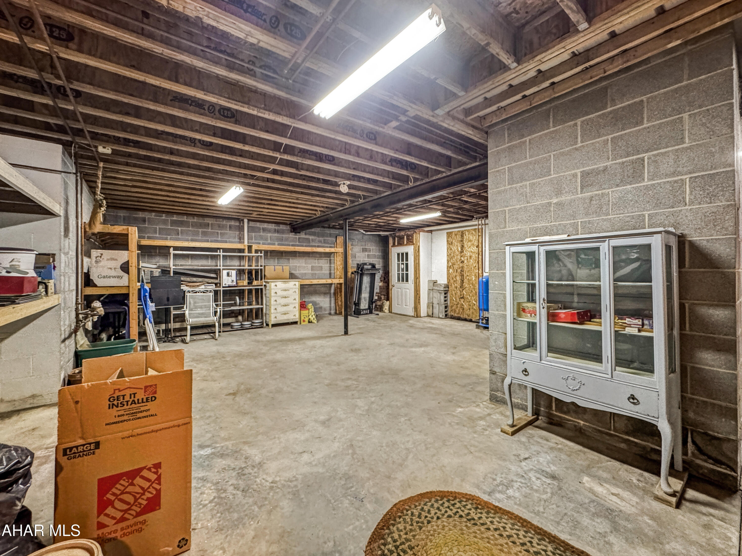 Crestwood - Residential