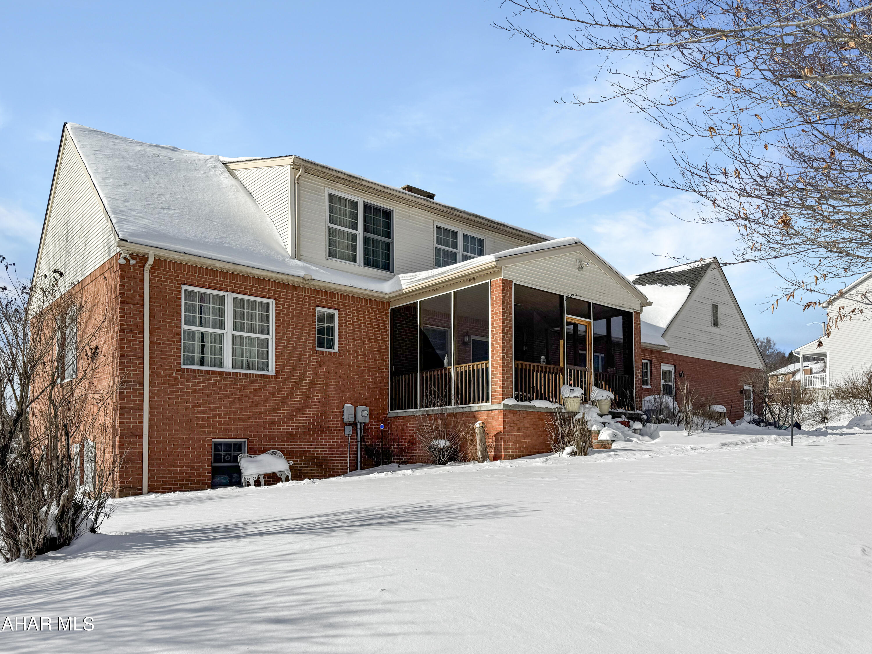 Crestwood - Residential