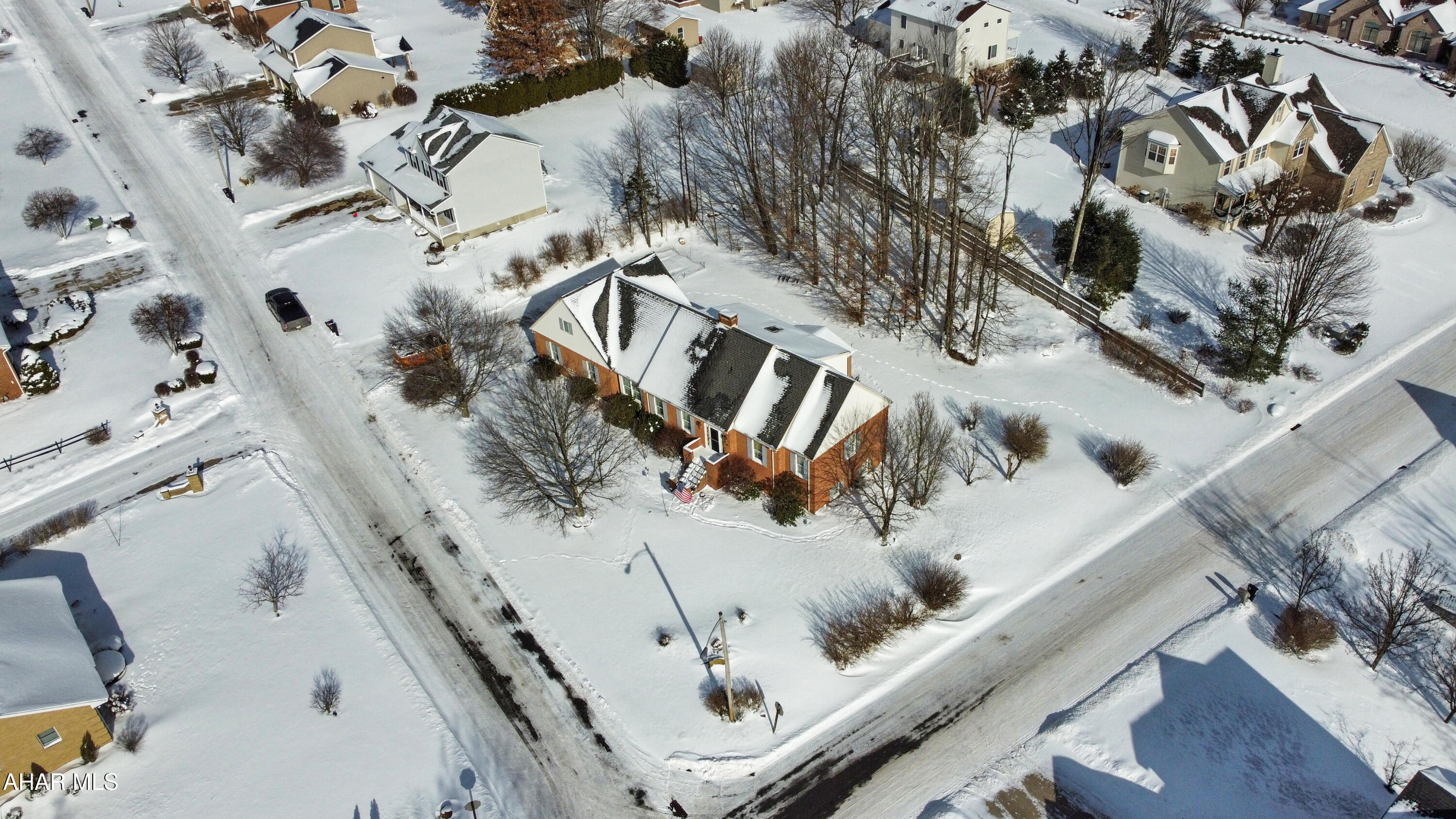 Crestwood - Residential