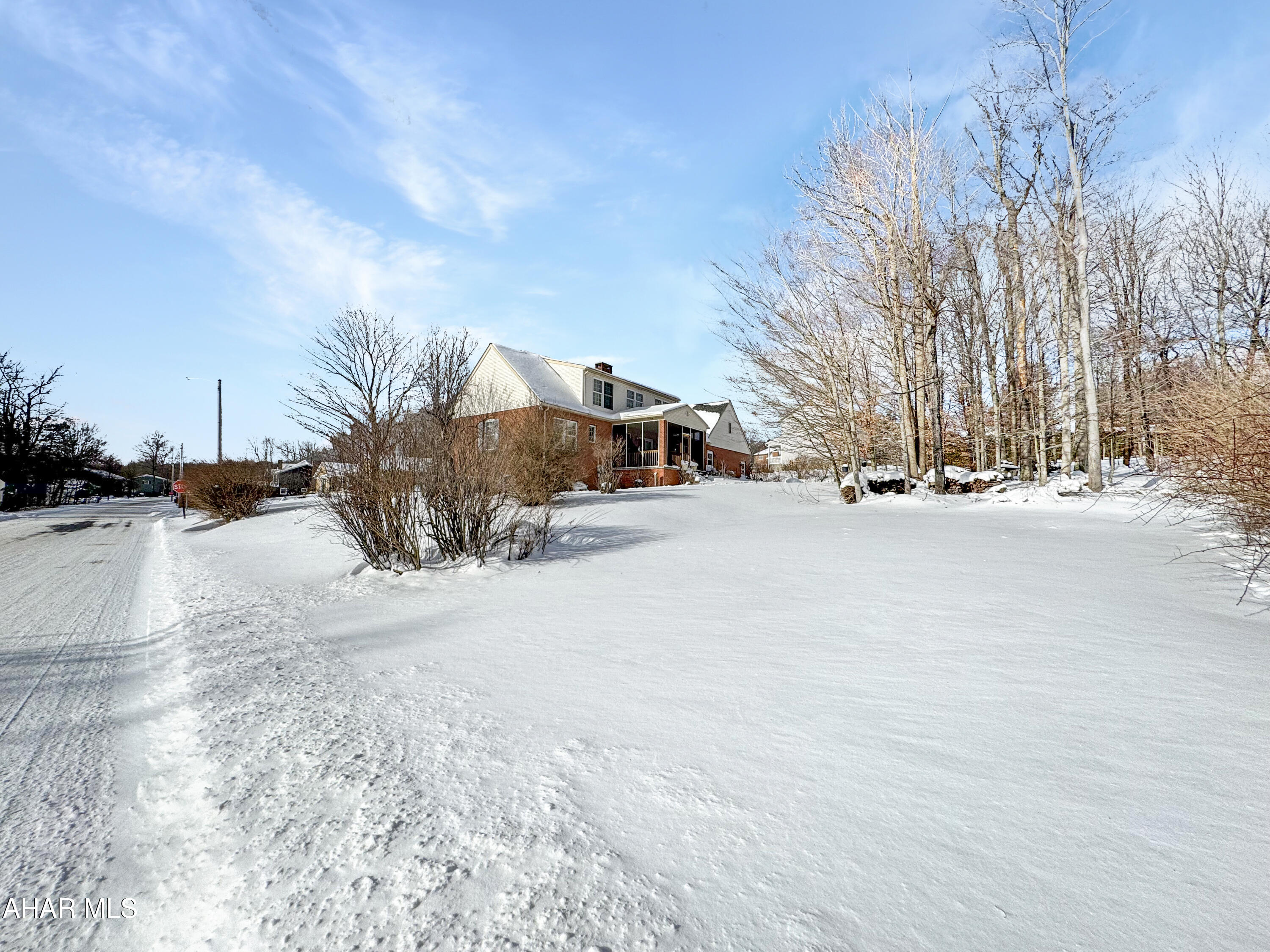 Crestwood - Residential