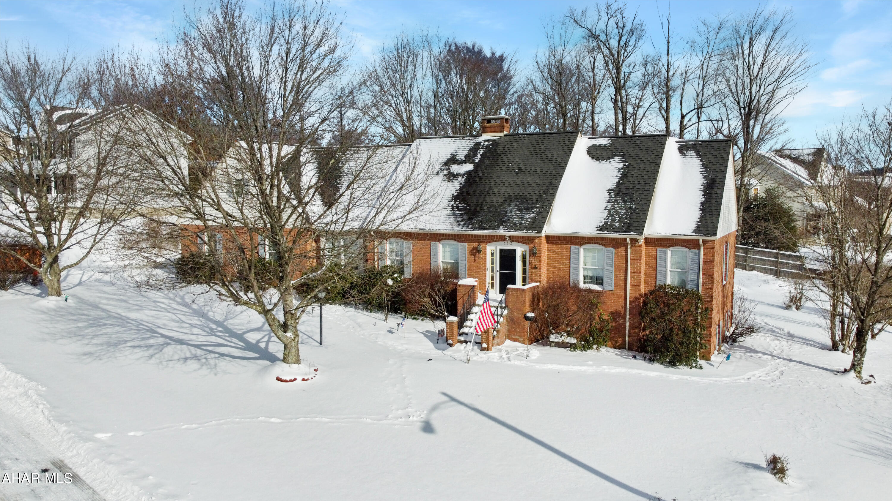 Crestwood - Residential