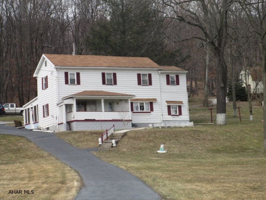 3BR 1.5BA remodeled home just outside Newry. Almost 1 acre ground. Large porches and good view. Very clean and maintained well.