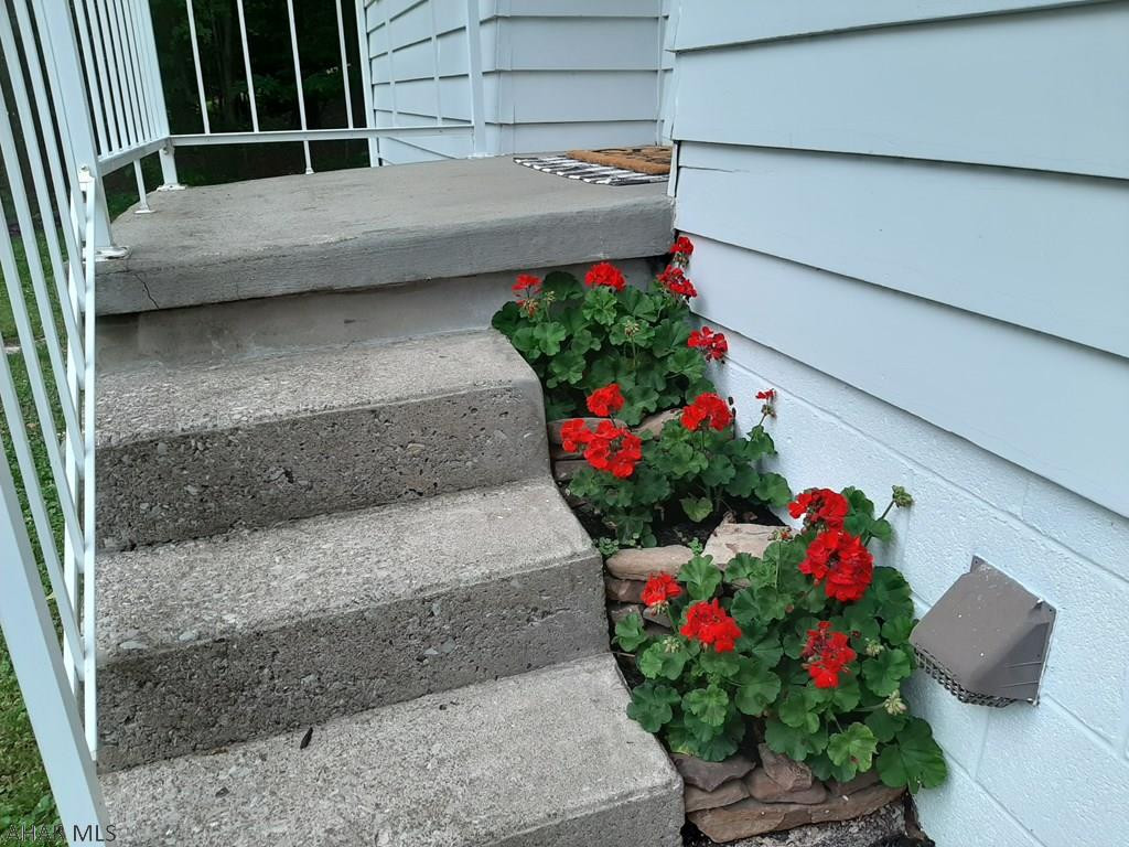 Sinking Valley - Residential