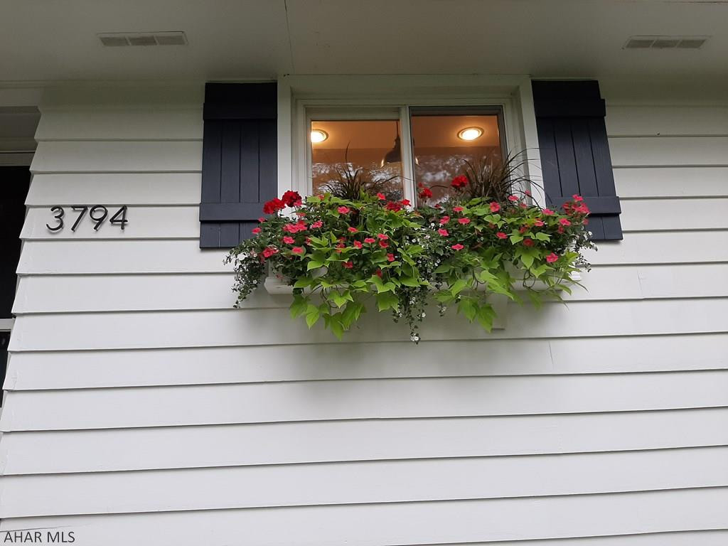 Sinking Valley - Residential