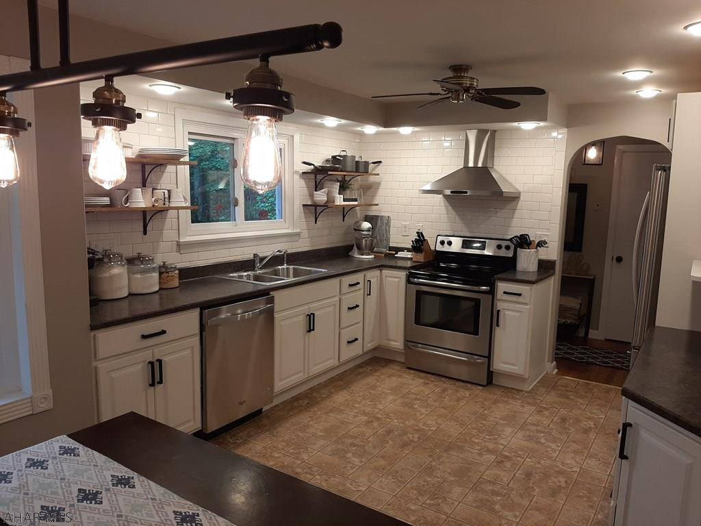 Sinking Valley - Residential