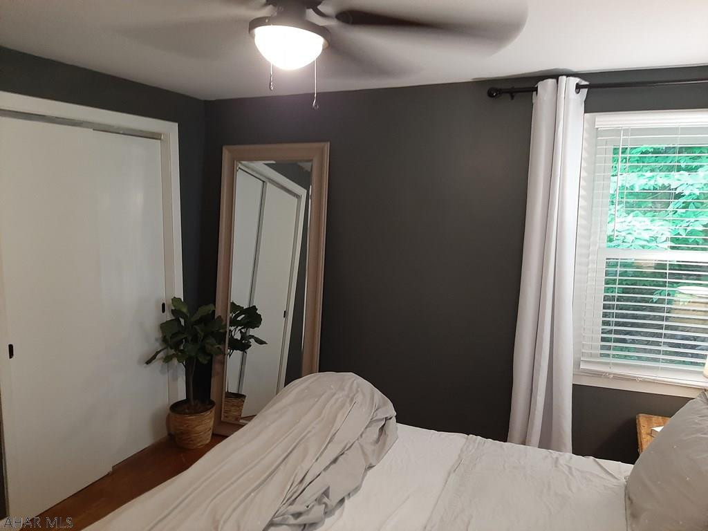 Sinking Valley - Residential