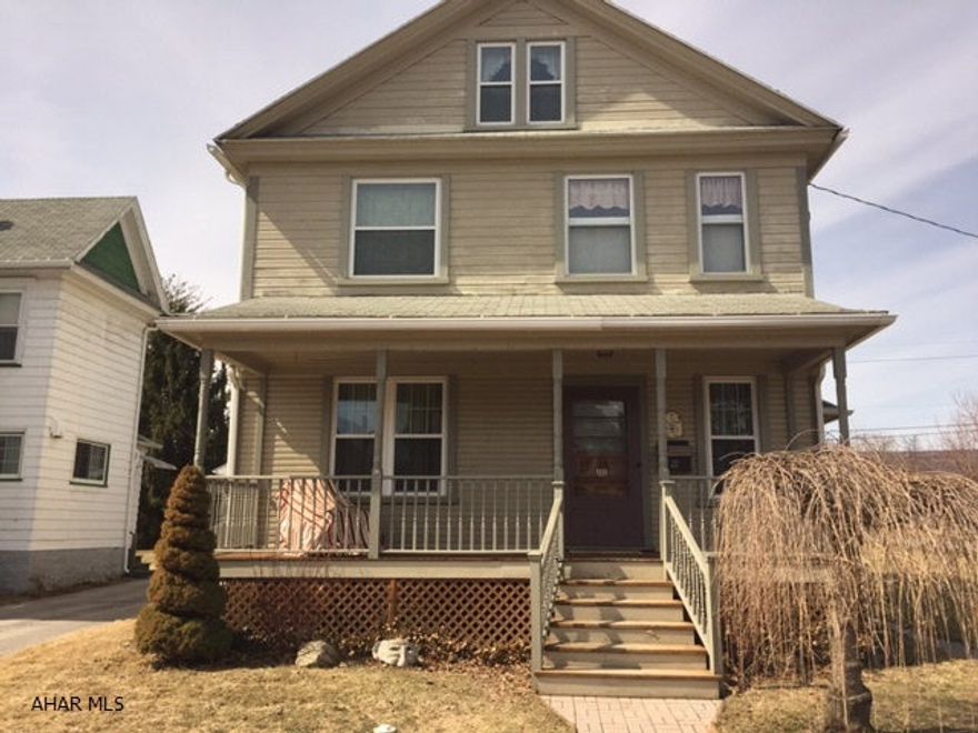 Awesome older 3 bedroom, 1 bath home in Bellwood in great location. Large rooms with high ceilings. Large corner lot. Has some updates including a fully renovated bath with shower and soaker tub. Huge 16X16 deck out back with an 18 X 4 above ground pool.