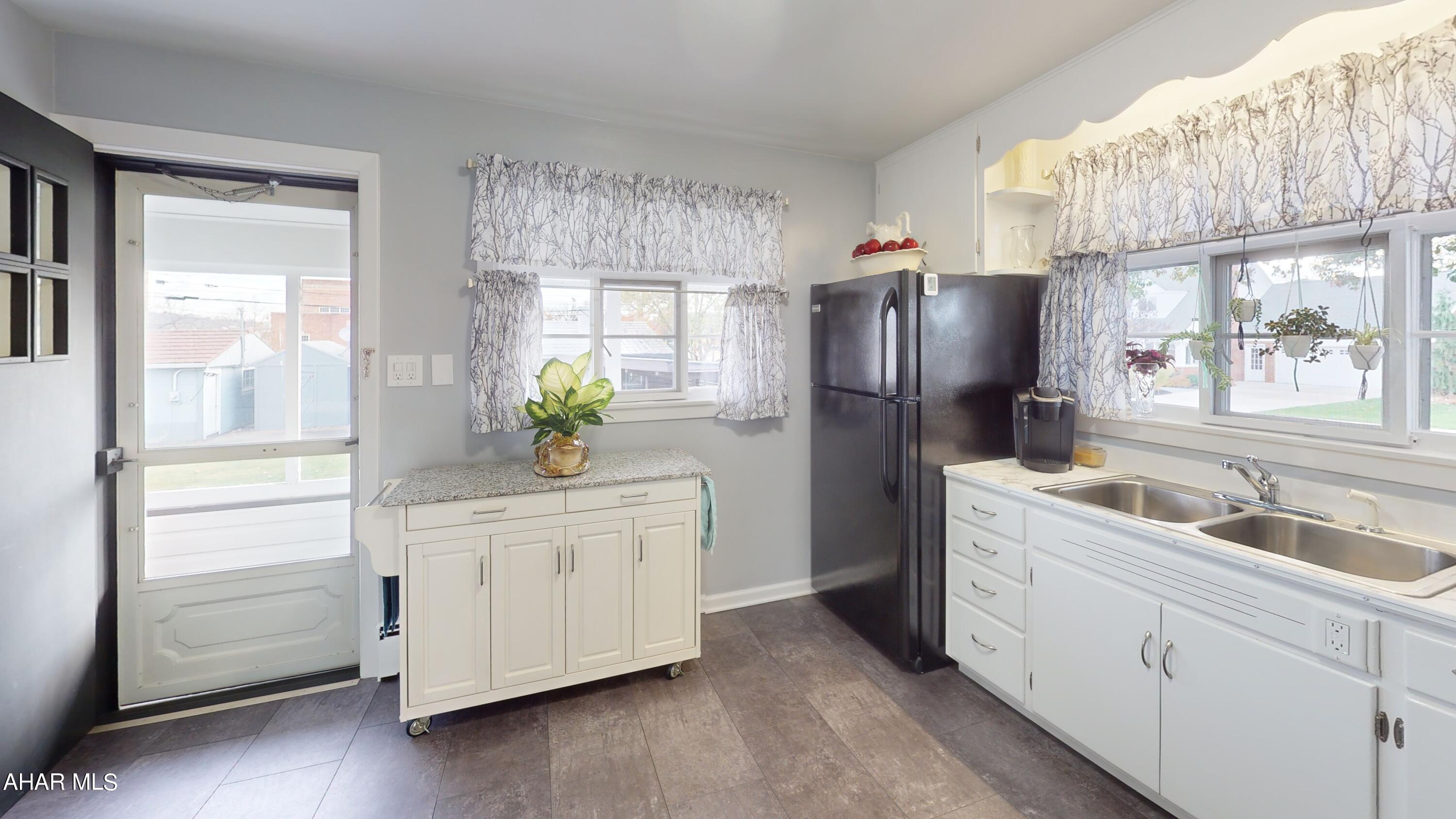 Hollidaysburg - Residential