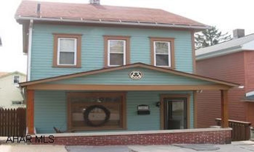 2 1/2 story 3BR 1BA New furnace 2005. Back porch patio. Fenced back yard. Brinks Security System.