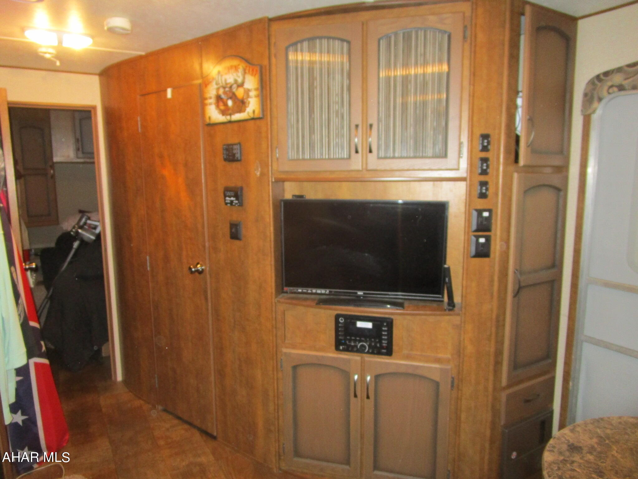 Glendale Yearound - Residential