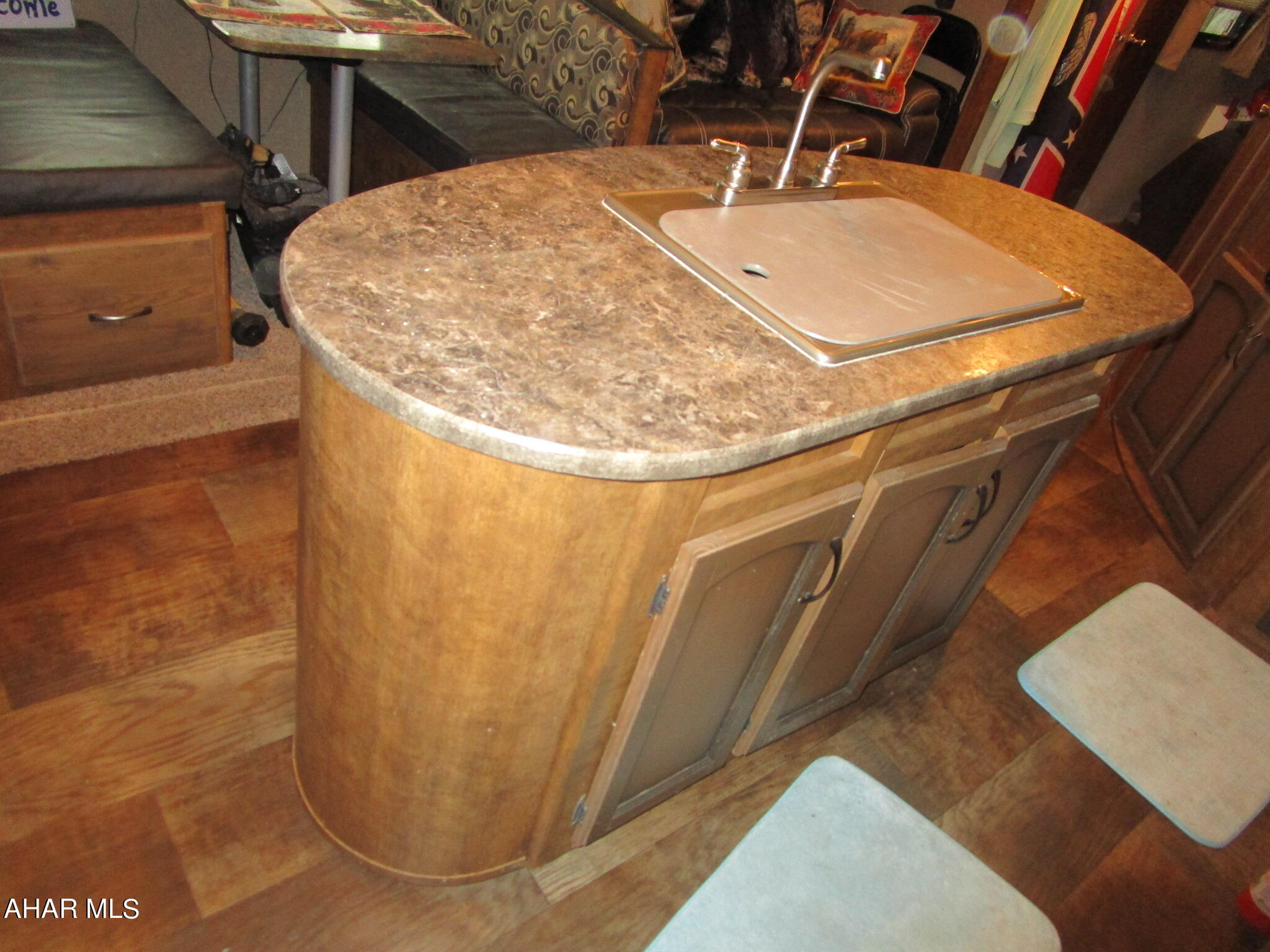 Glendale Yearound - Residential