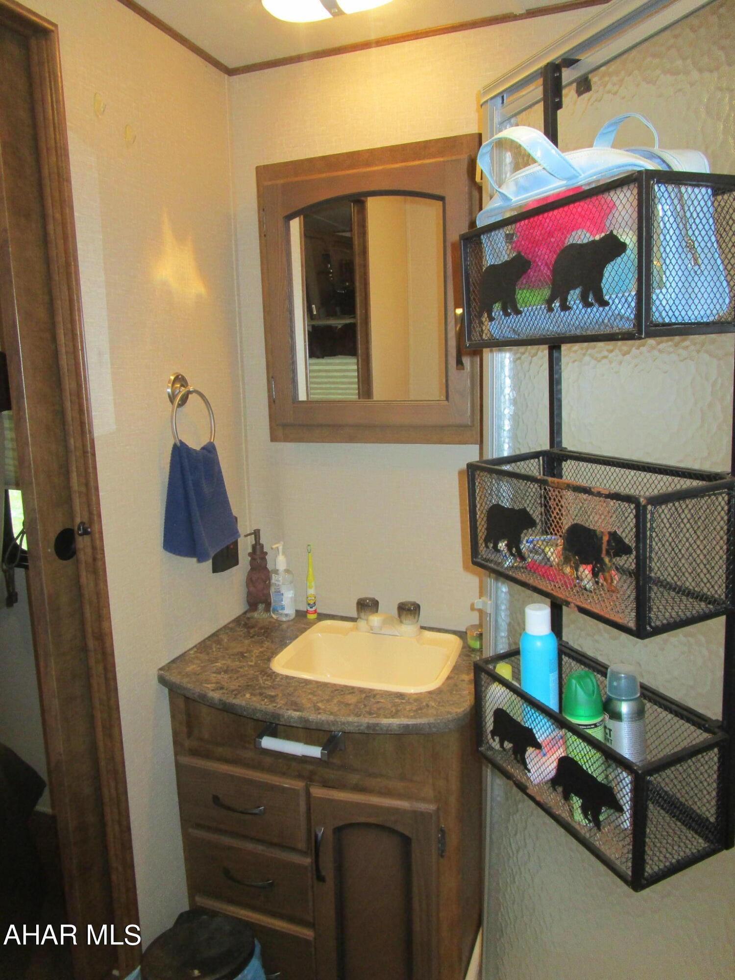 Glendale Yearound - Residential