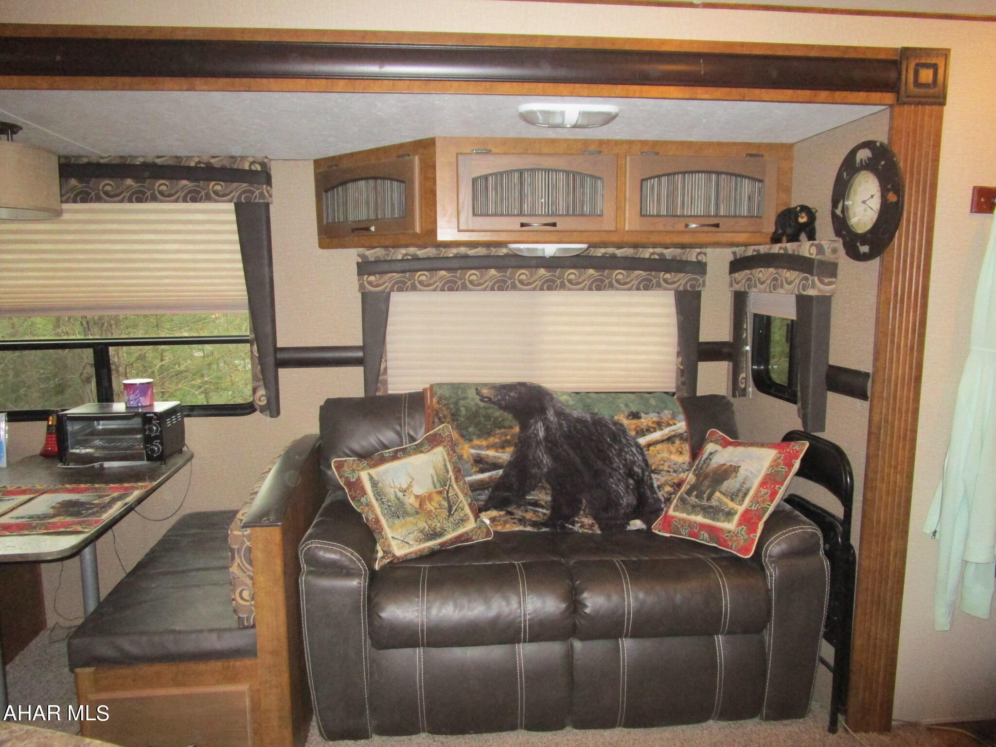 Glendale Yearound - Residential