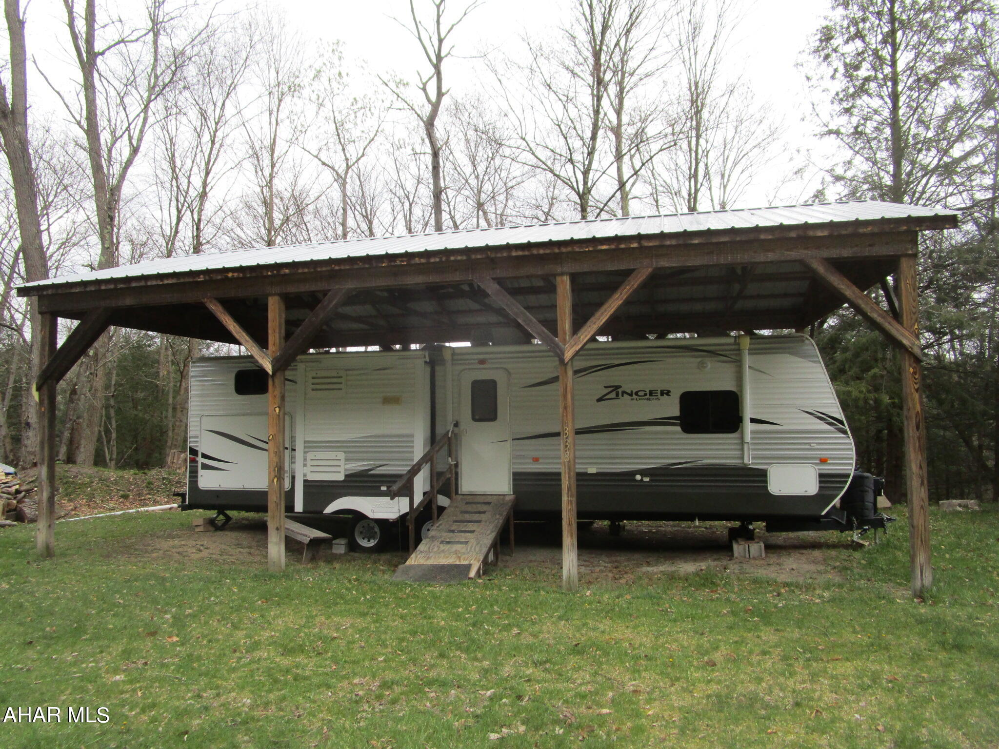 Glendale Yearound - Residential