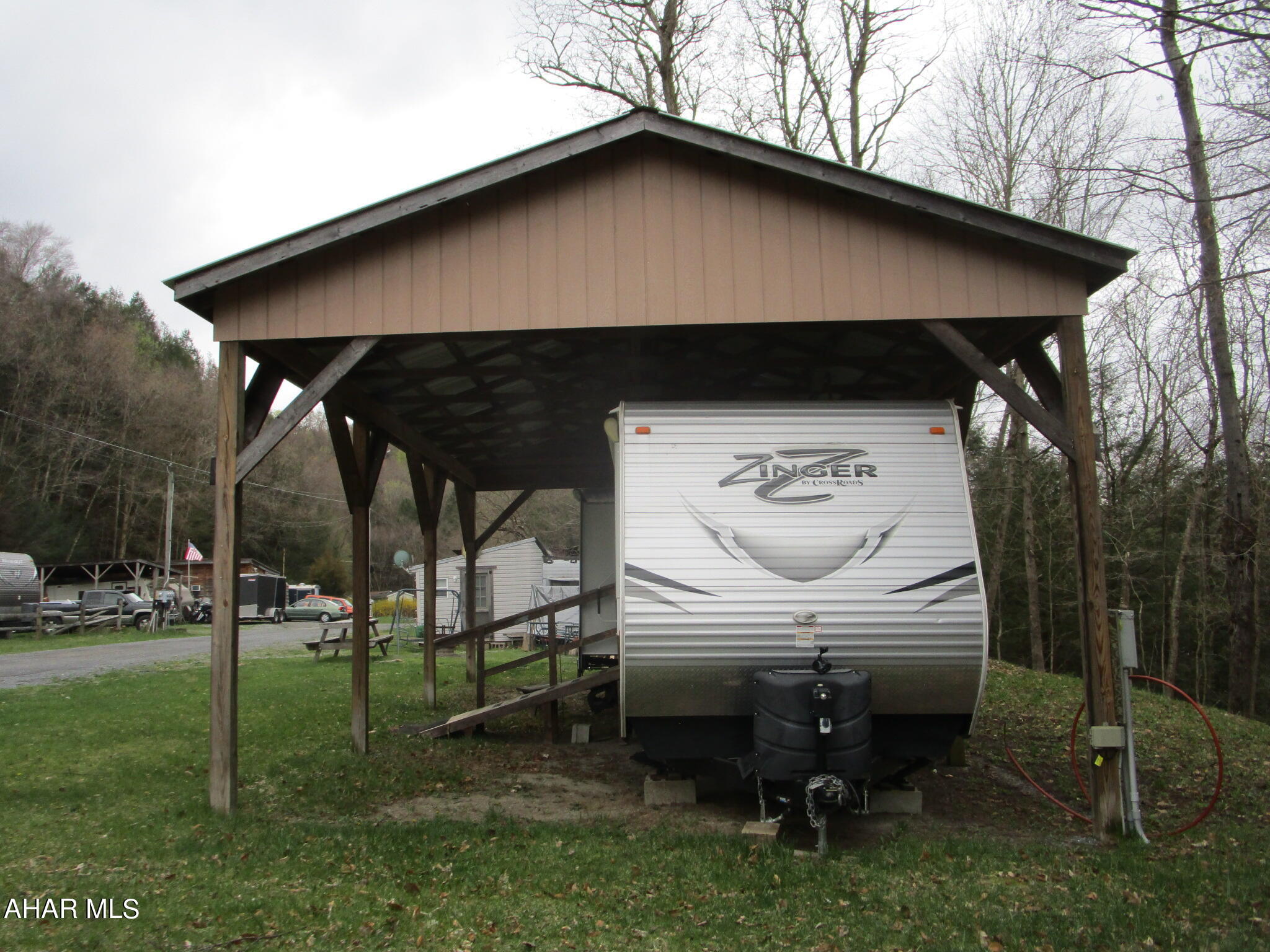 Glendale Yearound - Residential