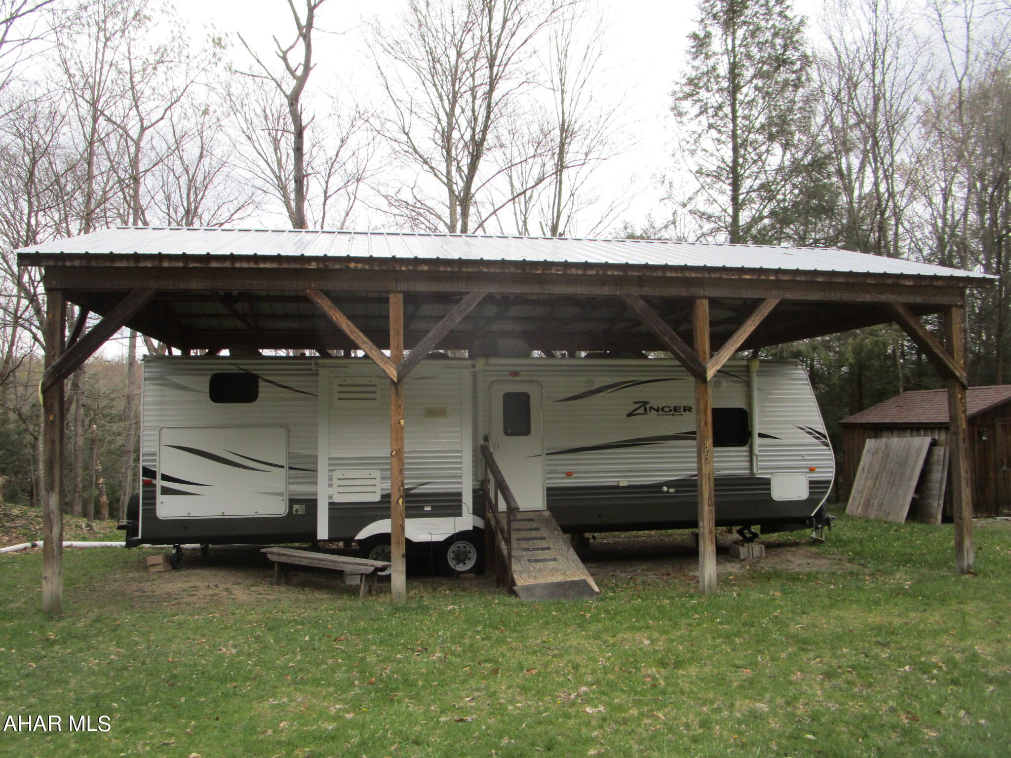 Glendale Yearound - Residential