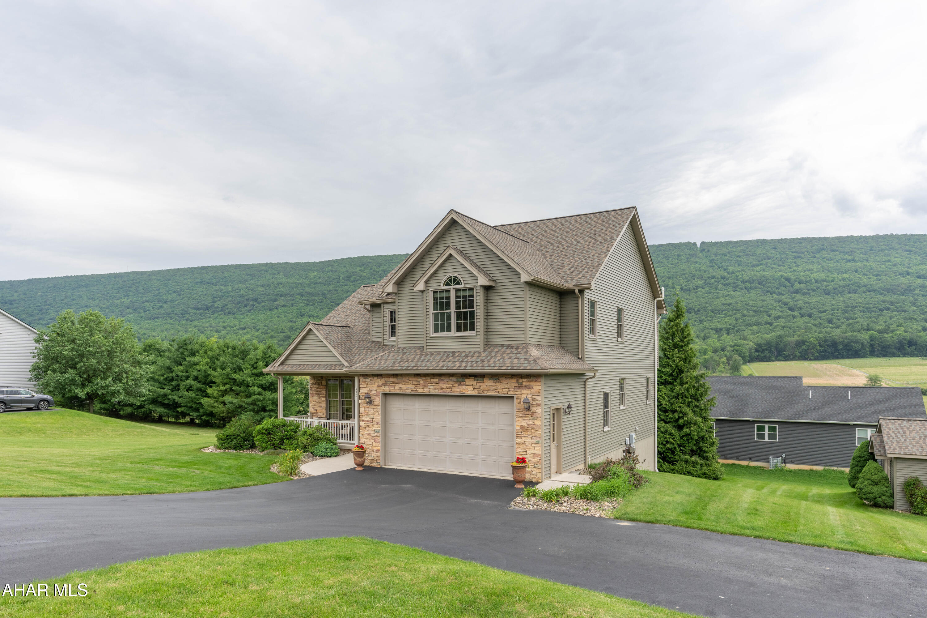 Scotch Valley - Residential