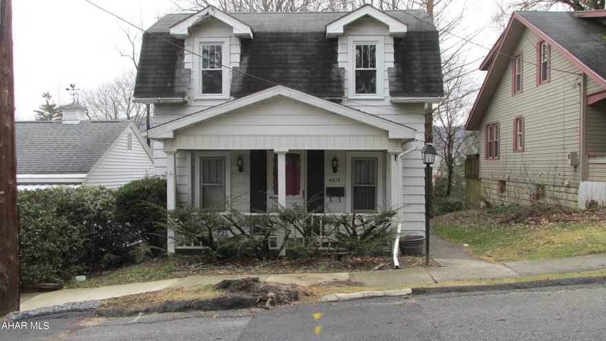 Sweet 2-story near Highland Park/Baker Elementary.  Property has been freshly painted (needs floor covering replaced).  Great location for this 3BR cutie!  Private rear yard with shed, large Living Room, Dining Room, Kitchen, *See BR room sizes!  Property sold ''AS IS'' to settle estate.