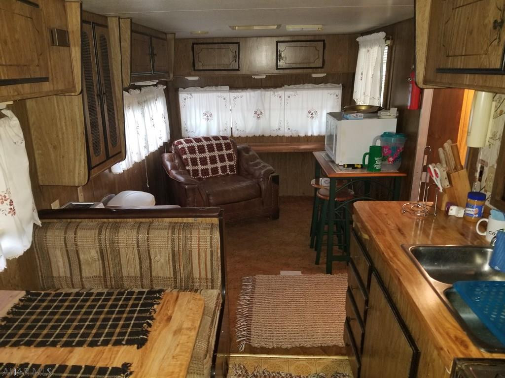 Glendale Yearound - Residential