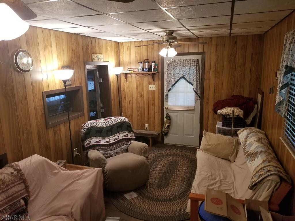 Glendale Yearound - Residential