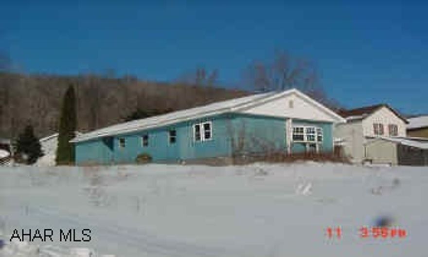 Mobile Home with Addition Good Starter Home