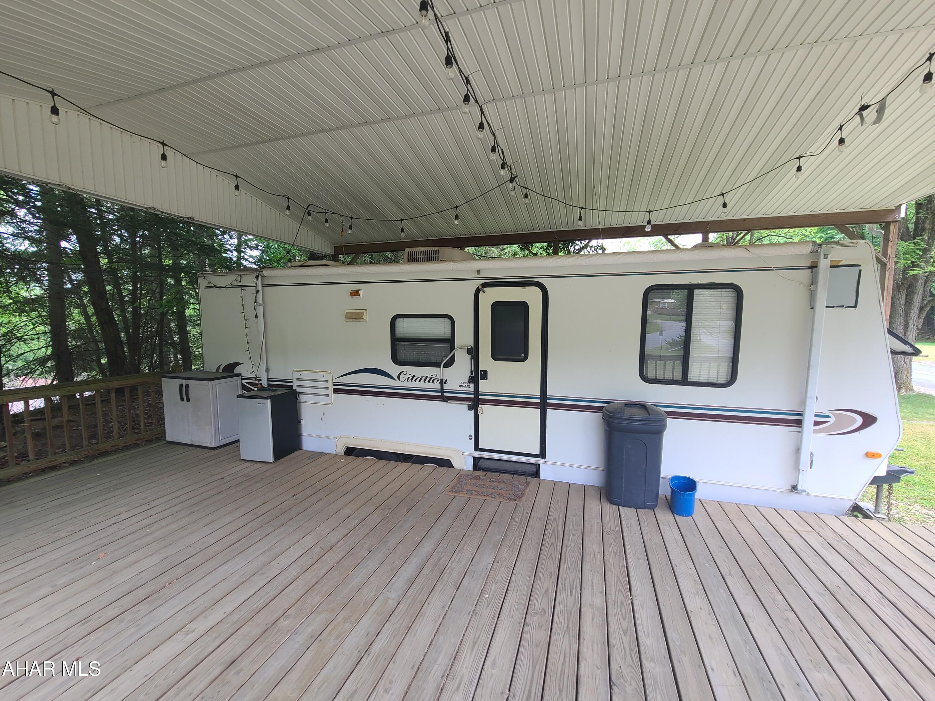 Glendale Yearound - Residential