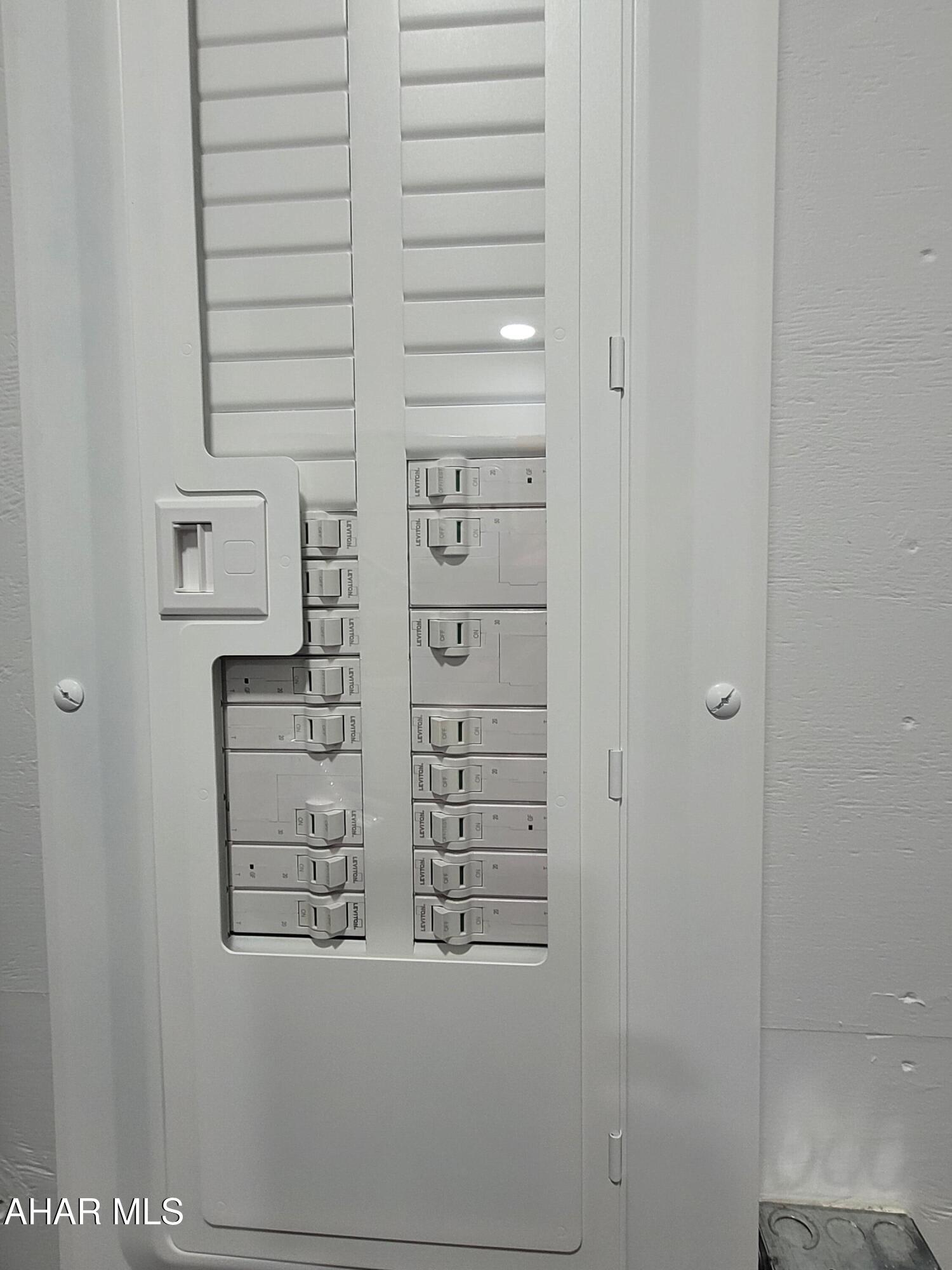 Glendale Yearound - Residential