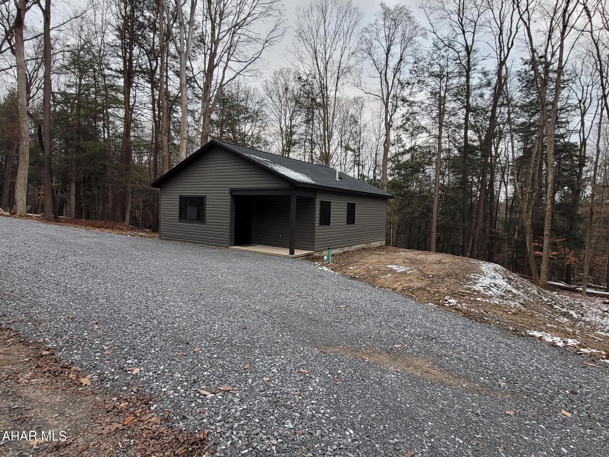 Glendale Yearound - Residential