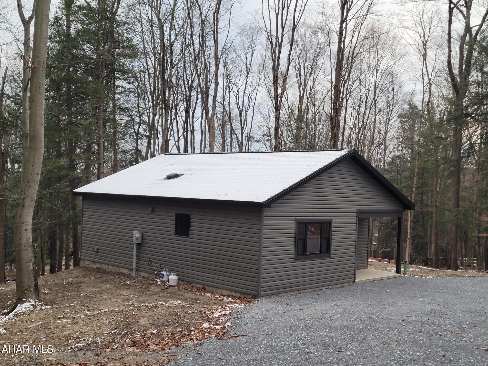 Glendale Yearound - Residential