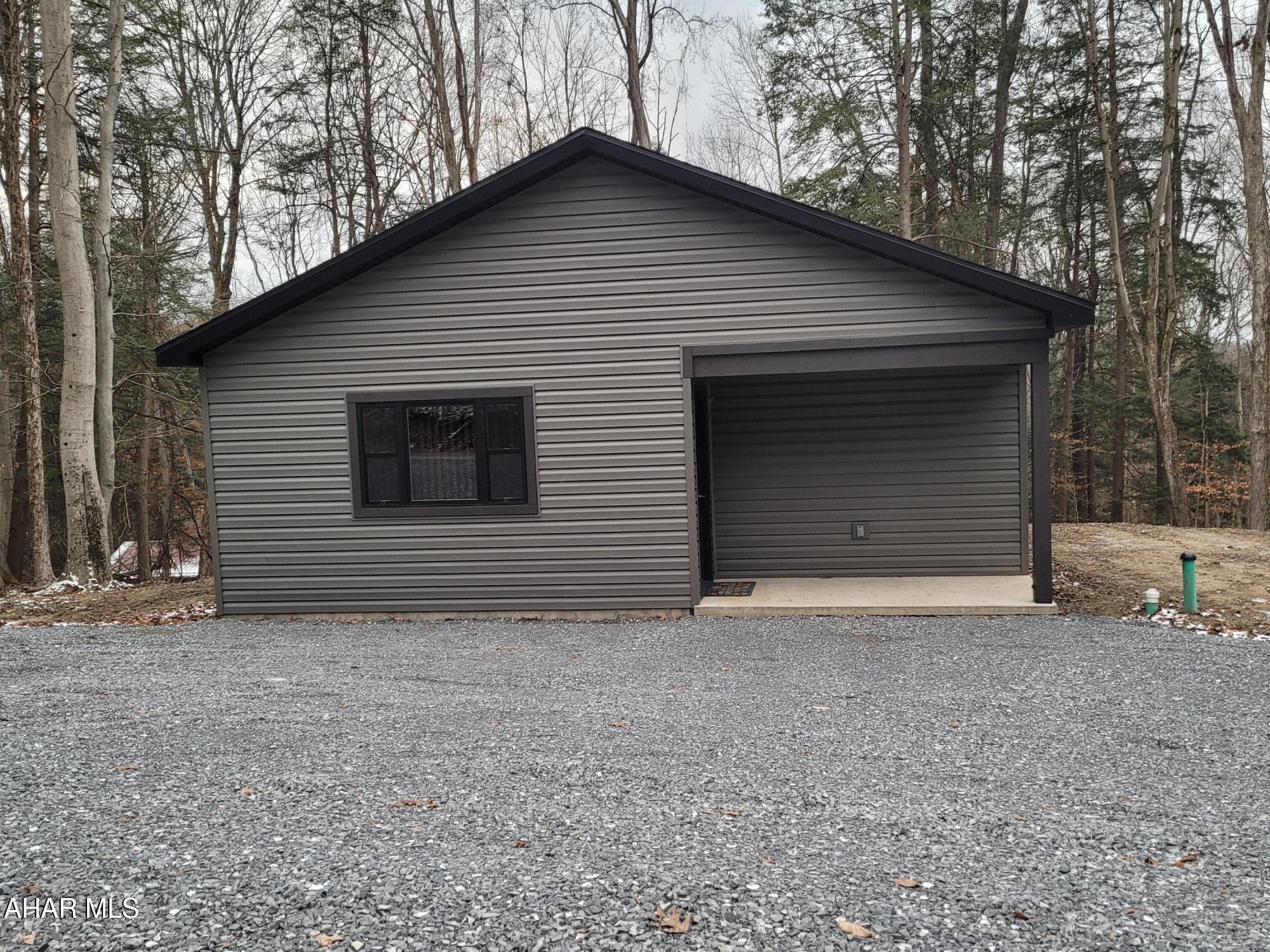 Glendale Yearound - Residential