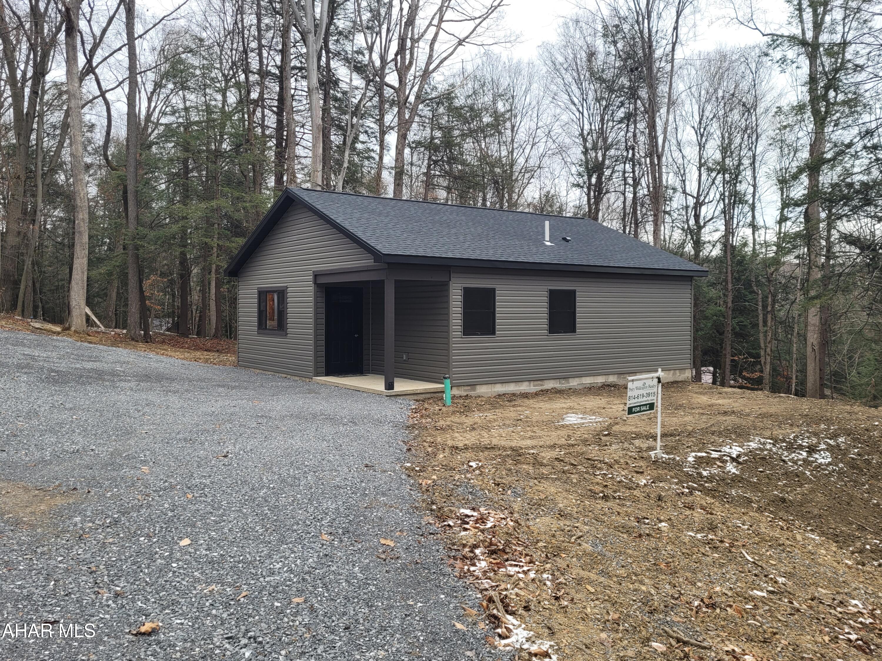 Glendale Yearound - Residential